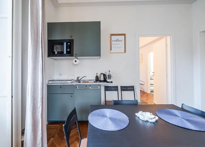 Anglia, Smartstay - Amendola, Fiera, Ospedale San Luca Mailand