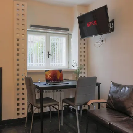Fiera Milano-city Life Free Parking Anglia' S Bridge Apartahotel
